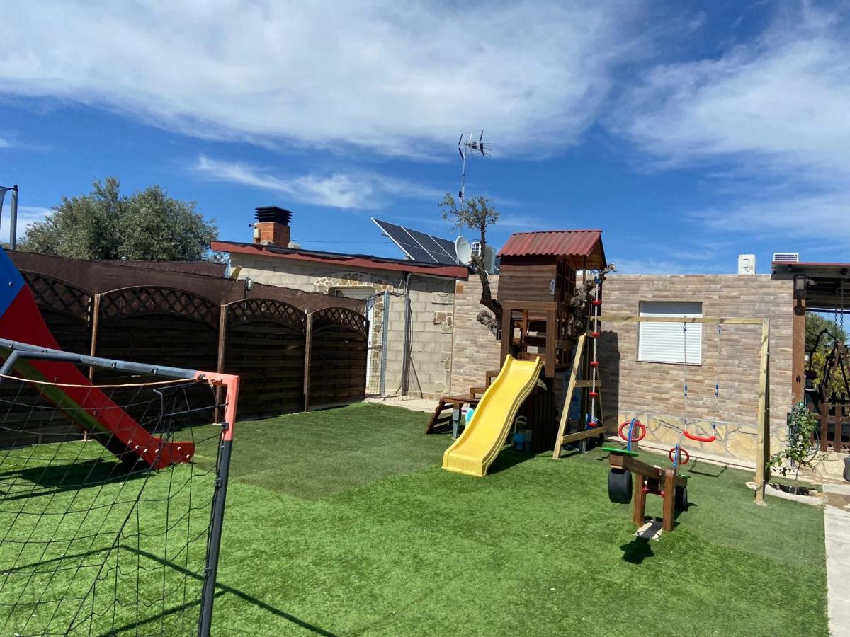Villa Cuchi Farm Chinchón Esterno foto